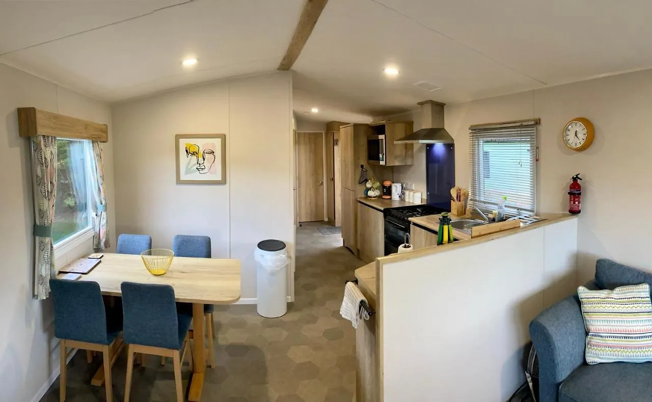Appleblossom Lodge, Lido Leisure Park, Knaresborough